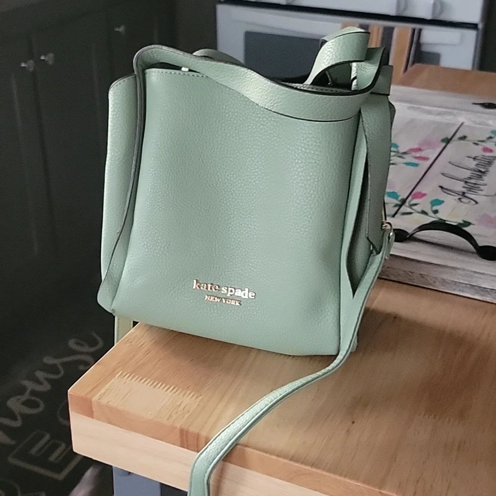 Kate spade purse - Picture 1 of 4